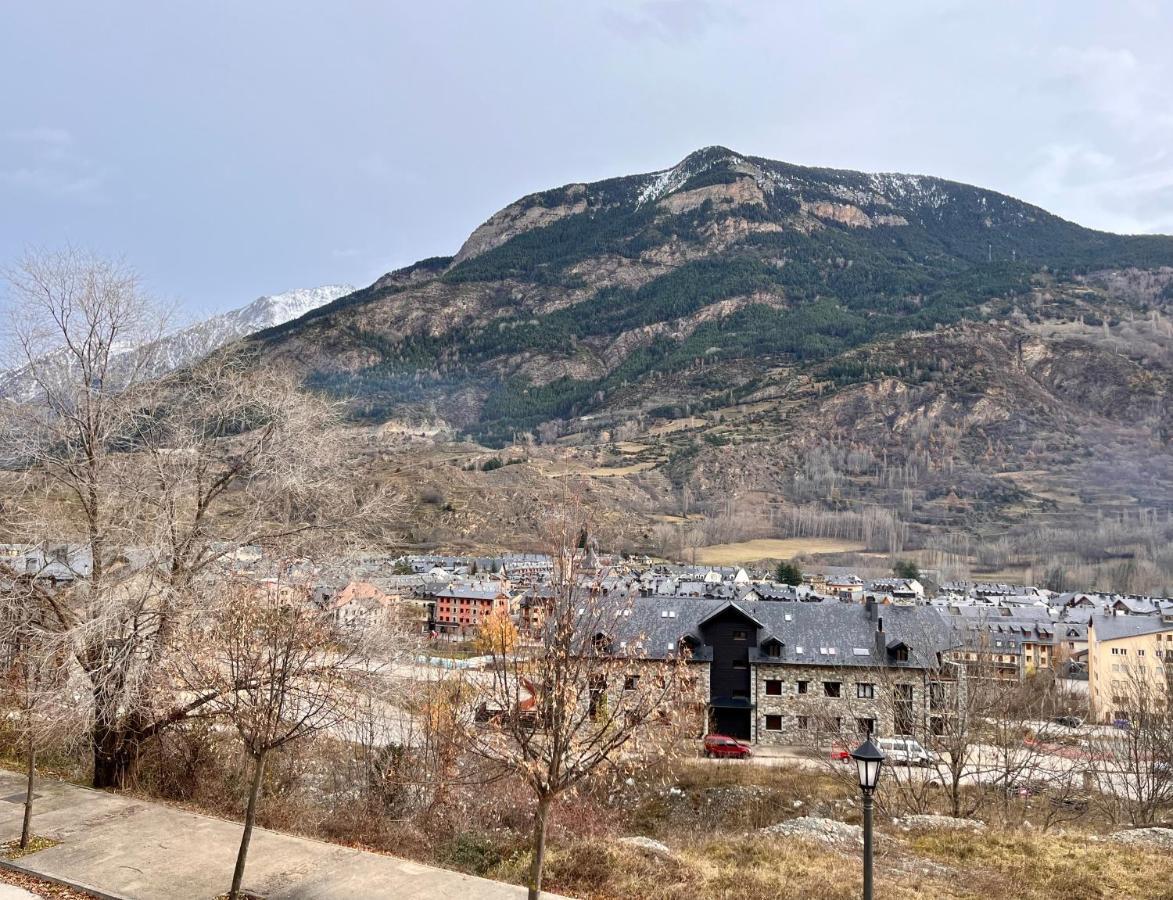 Apartmán Bpirineos-Ardones Benasque Exteriér fotografie